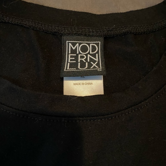 ✨3/$15✨ Size XL Modern Lux Black “Mrs” Tank - Picture 2 of 4